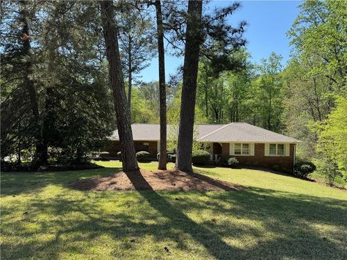 10160 N Coleman Rd, Roswell, GA, 30075-3446 | Card Image
