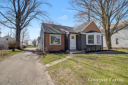 1164 144th Ave, Wayland, MI, 49348-9783 | Card Image