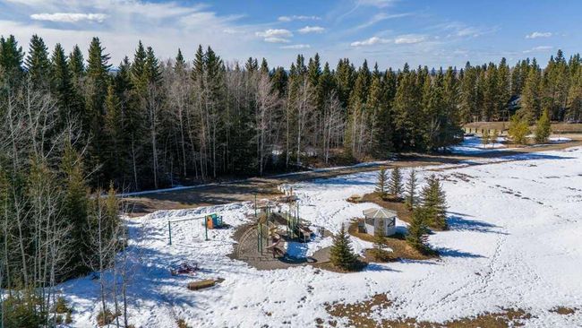 5227 Twp Rd 320 # 50, Home with 2 bedrooms, 1 bathrooms and 6 parking in Rural Mountain View County AB | Image 35