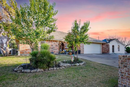 5244 Hill Ridge Dr, Fort Worth, TX, 76135-1742 | Card Image