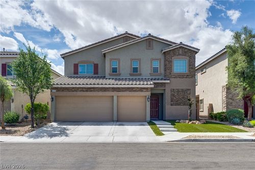 8113 Crushed Velvet Pl, Las Vegas, NV, 89166-3794 | Card Image