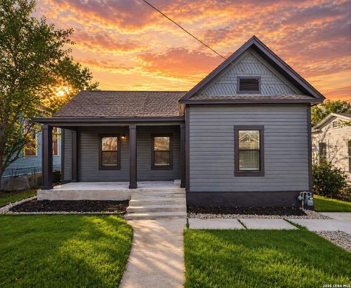 826 Dawson St, San Antonio, TX, 78202-2247 | Card Image