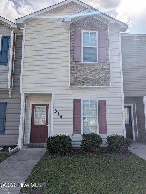 314 Glenhaven Ln, Jacksonville, NC, 28546-8426 | Card Image