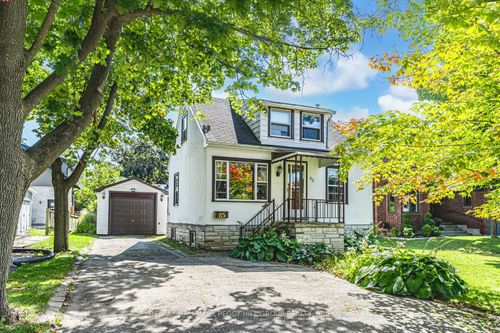 85 Tyler St, Aurora, ON, L4G2N4 | Card Image