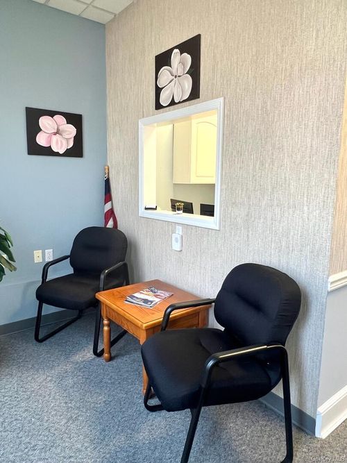 86 W Main St, East Islip, NY, 11730-2336 | Card Image