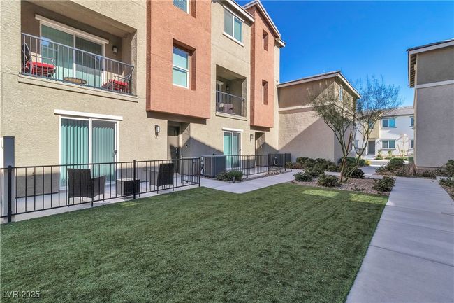 UNIT-3 - 2827 Blue Mosaic Ln, Townhouse with 3 bedrooms, 3 bathrooms and null parking in Las Vegas NV | Image 30