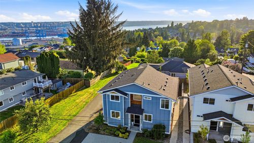 3058 44th Ave Ne, Tacoma, WA, 98422-2809 | Card Image