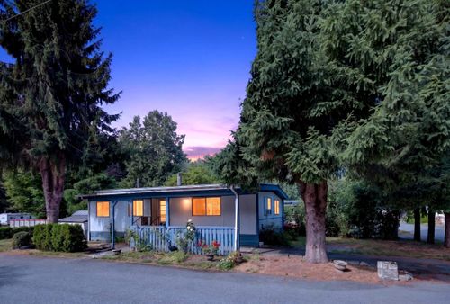 109-3942 Columbia Valley Rd, Cultus Lake, BC, V2R5B4 | Card Image