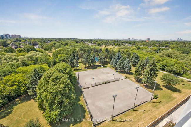 1005 - 1346 Danforth Rd, Condo with 3 bedrooms, 2 bathrooms and null parking in Toronto ON | Image 39