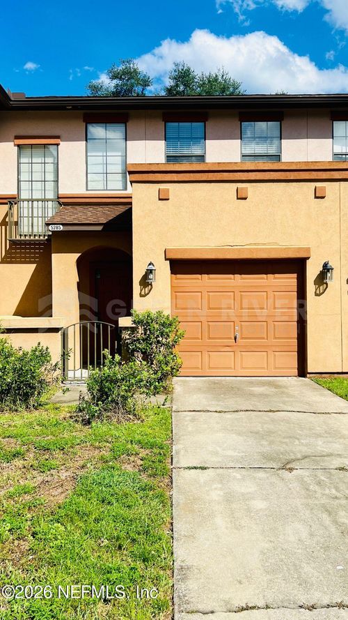 5285 Brighton Park Ln, Jacksonville, FL, 32210-9221 | Card Image