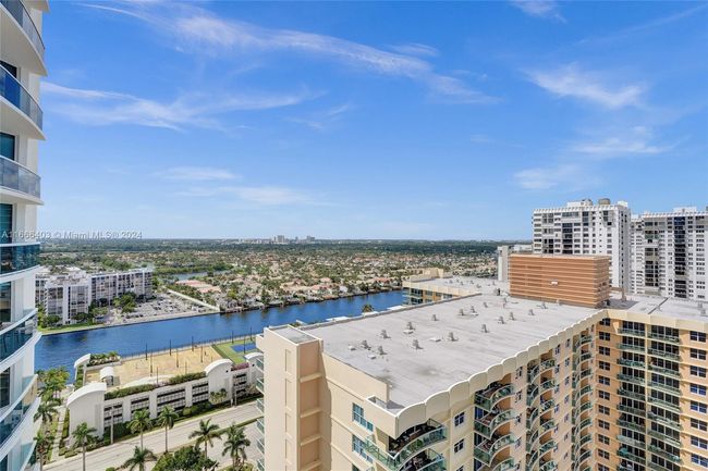 UNIT-2102 - 2711 S Ocean Dr, Condo with 3 bedrooms, 4 bathrooms and null parking in Hollywood FL | Image 44