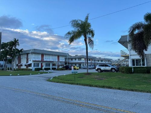 107-3362 Cynthia Ln, Lake Worth Beach, FL, 33461-5813 | Card Image