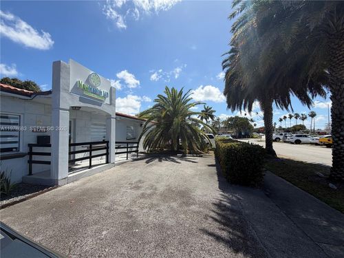 4751 W 4th Ave, Hialeah, FL, 33012-3938 | Card Image