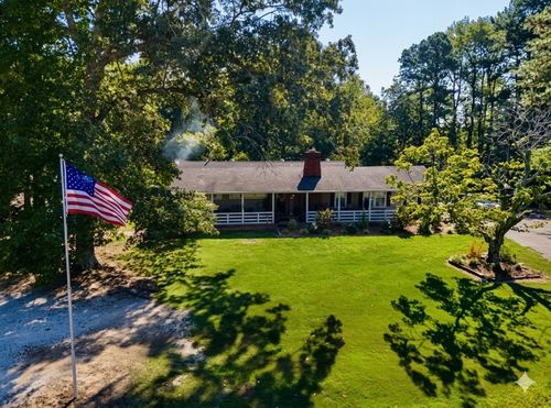 1870 N Market St, Paris, TN, 38242-8217 | Card Image