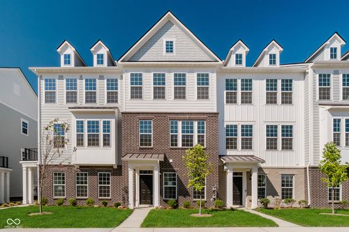 14543 Elsmere Ln, Carmel, IN, 46074-6164 | Card Image