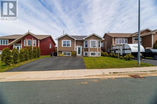 19 Blue Jay Pl, Paradise, NL, A1L0Y9 | Card Image