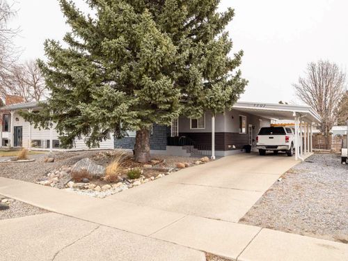 1707 Lakemount Blvd S, Lethbridge, AB, T1K3K5 | Card Image