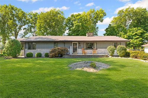 108 Mapleleaf Dr, Catlin, IL, 61817-9640 | Card Image