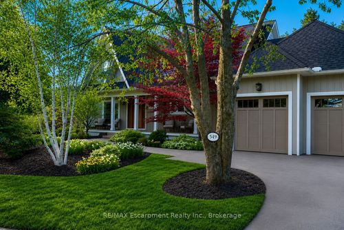 549 Jeanette Dr, Oakville, ON, L6K1M9 | Card Image