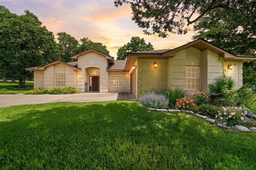 410 Pinehurst Drive, New Ulm, TX, 78950 | Card Image