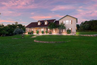 546 Mystic Shores Boulevard, House other with 5 bedrooms, 3 bathrooms and 2 parking in Spring Branch TX | Image 2