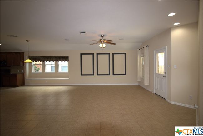 2005 Granite Springs Rd, House other with 4 bedrooms, 2 bathrooms and null parking in Leander TX | Image 9