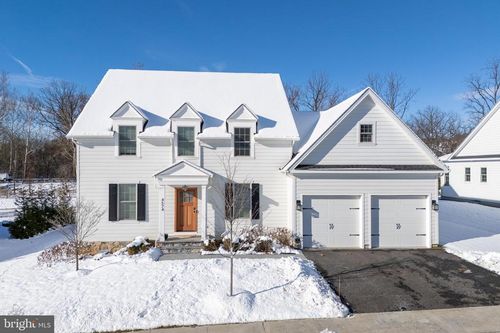 4574 Old Saucon Rd, BETHLEHEM, PA, 18015-8706 | Card Image