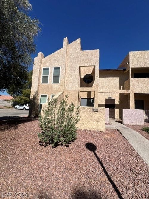 3939 S Torrey Pines Drive, Las Vegas, NV, 89103 | Card Image