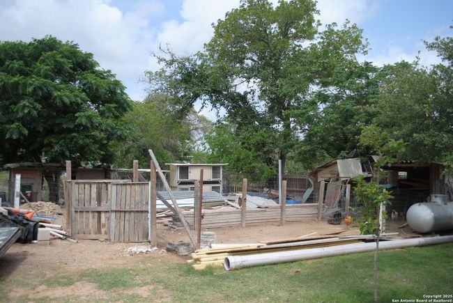 4337 Throne, House other with 4 bedrooms, 4 bathrooms and null parking in Von Ormy TX | Image 32