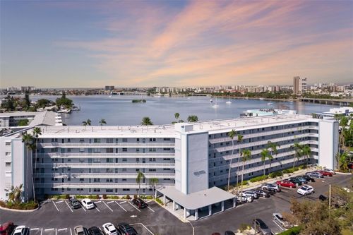 apt-207-1868 Shore Dr S, SOUTH PASADENA, FL, 33707-4633 | Card Image