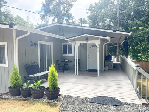 450 E Parkway Blvd, Shelton, WA, 98584-8810 | Card Image