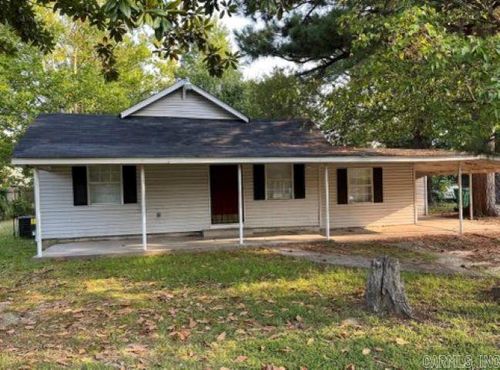 2605 W 34th Ave, Pine Bluff, AR, 71603-5628 | Card Image