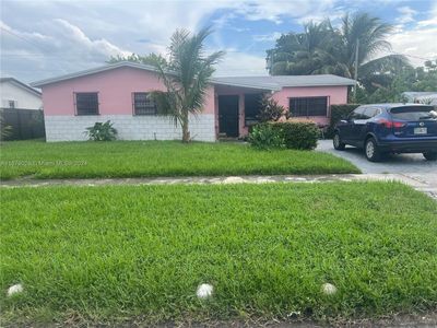 10770 Sw 221st St, House other with 3 bedrooms, 1 bathrooms and null parking in Miami FL | Image 1