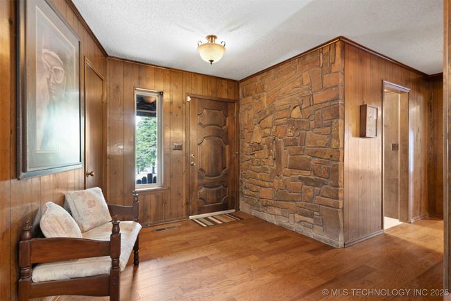 33742 Pleasant Valley Rd, House other with 3 bedrooms, 3 bathrooms and null parking in Poteau OK | Image 20