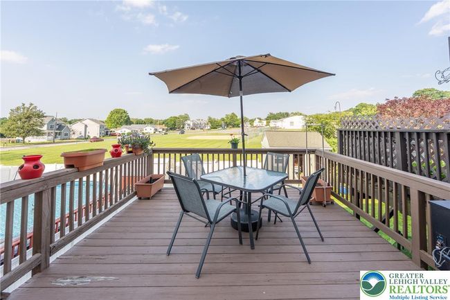 219 Flint Hill Rd, Townhouse with 3 bedrooms, 3 bathrooms and null parking in ALBURTIS PA | Image 17