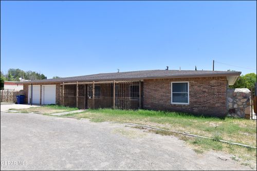4800 Costa De Oro Rd, El Paso, TX, 79922-1703 | Card Image