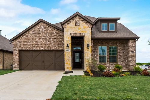 6101 Brunswick Dr, Aubrey, TX, 76227-2391 | Card Image