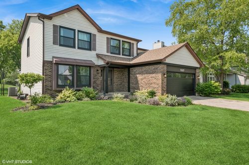 1227 Timber Dr, Elk Grove Village, IL, 60007-3066 | Card Image