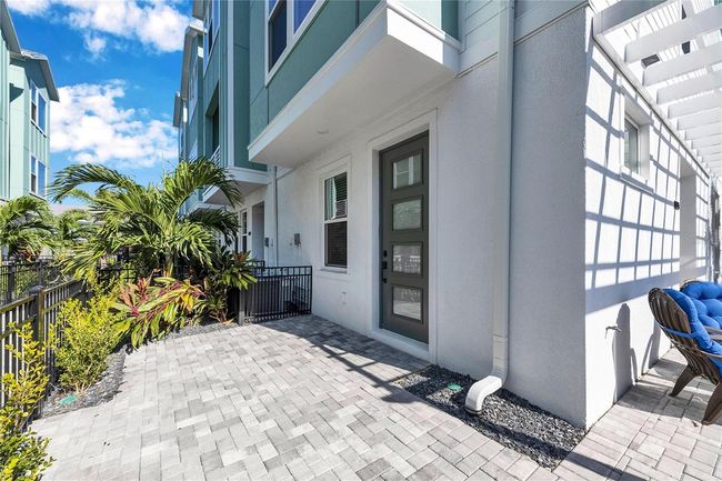 2819 1 St Ave S, Townhouse with 2 bedrooms, 4 bathrooms and null parking in SAINT PETERSBURG FL | Image 7