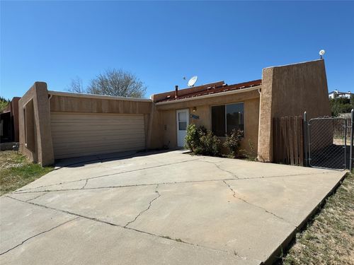 6520 Hoochaneetsa, Santa Fe, NM, 87083 | Card Image