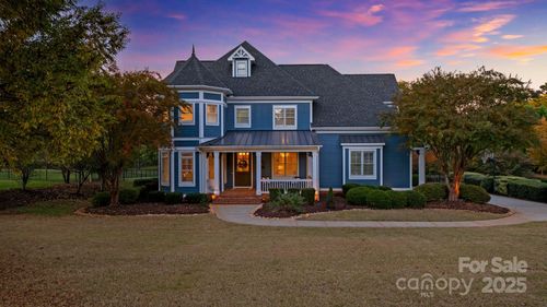 155 Torrence Chapel Rd, Mooresville, NC, 28117-7337 | Card Image