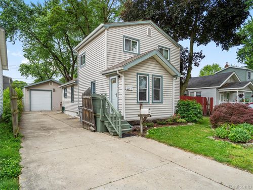 23819 Hazelwood Ave, Hazel Park, MI, 48030-2736 | Card Image