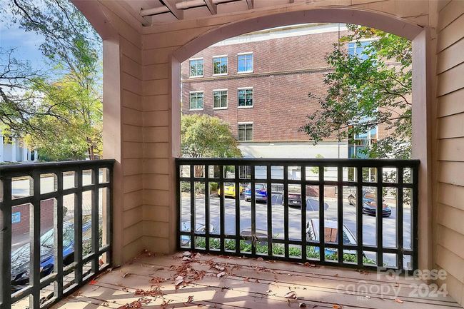 1109 E Morehead St, Condo with 2 bedrooms, 2 bathrooms and null parking in Charlotte NC | Image 19