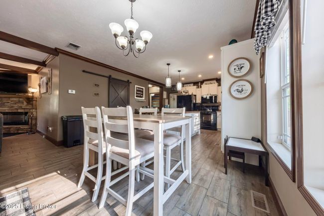 110 Barr Simmons Ln, House other with 3 bedrooms, 2 bathrooms and null parking in Mc Daniels KY | Image 14