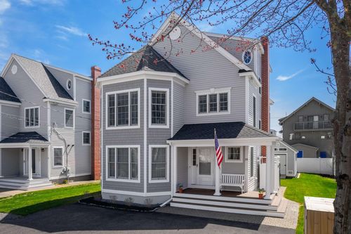 158 South Tibbetts Avenue, Wells, ME, 04090 | Card Image