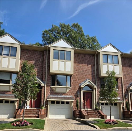 203 Dean Ridge Ct, Cranston, RI, 02920-3633 | Card Image