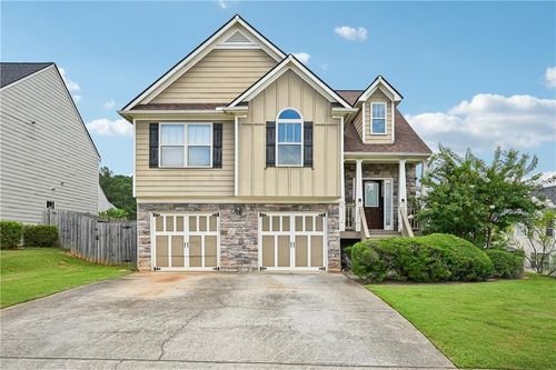 1066 Mcduffie Cir, Douglasville, GA, 30134-3768 | Card Image