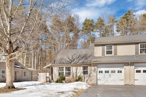 21 Arrow Wood Pl, Malta, NY, 12020-4354 | Card Image