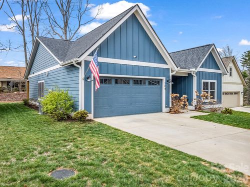 204 Weybridge Dr, Arden, NC, 28704-1440 | Card Image