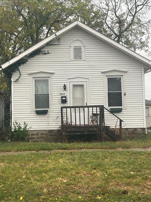 1413 Seneca St, Sandusky, OH, 44870-3058 | Card Image